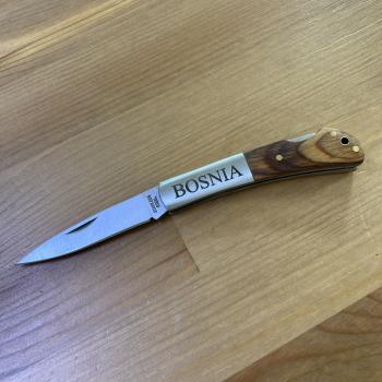 graviertes Taschenmesser