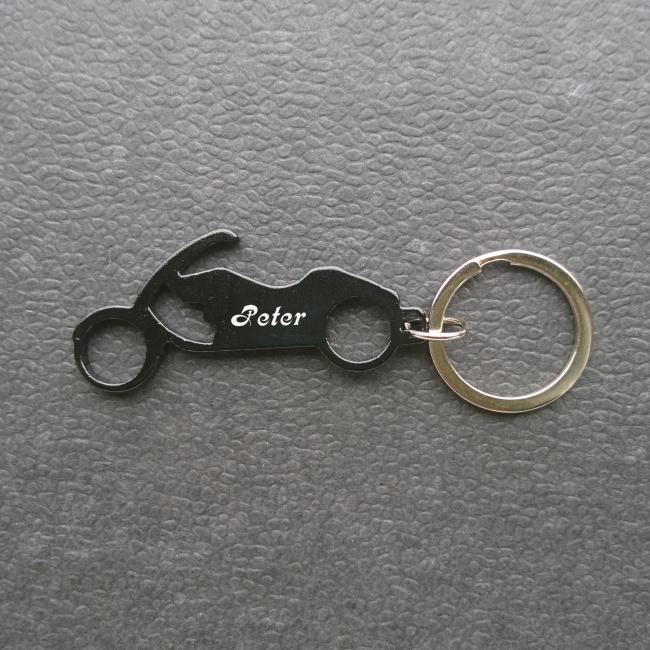 schwarzer Schl�sselanh�nger - Motorrad - individuell personalisiert + Flaschen�ffnerfunktion